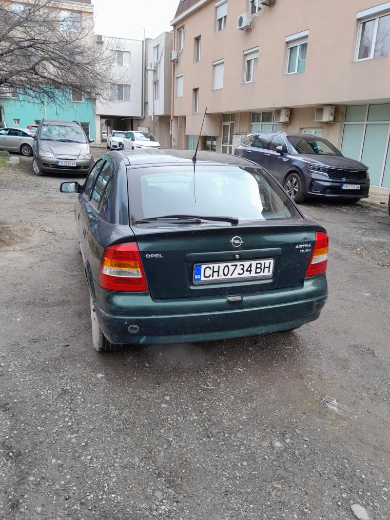 Opel Astra, снимка 2 - Автомобили и джипове - 52904302