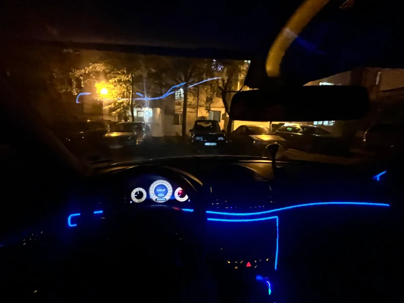 Mercedes-Benz E 270, снимка 5 - Автомобили и джипове - 52969878