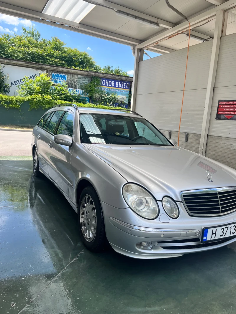 Mercedes-Benz E 270, снимка 2 - Автомобили и джипове - 52969878