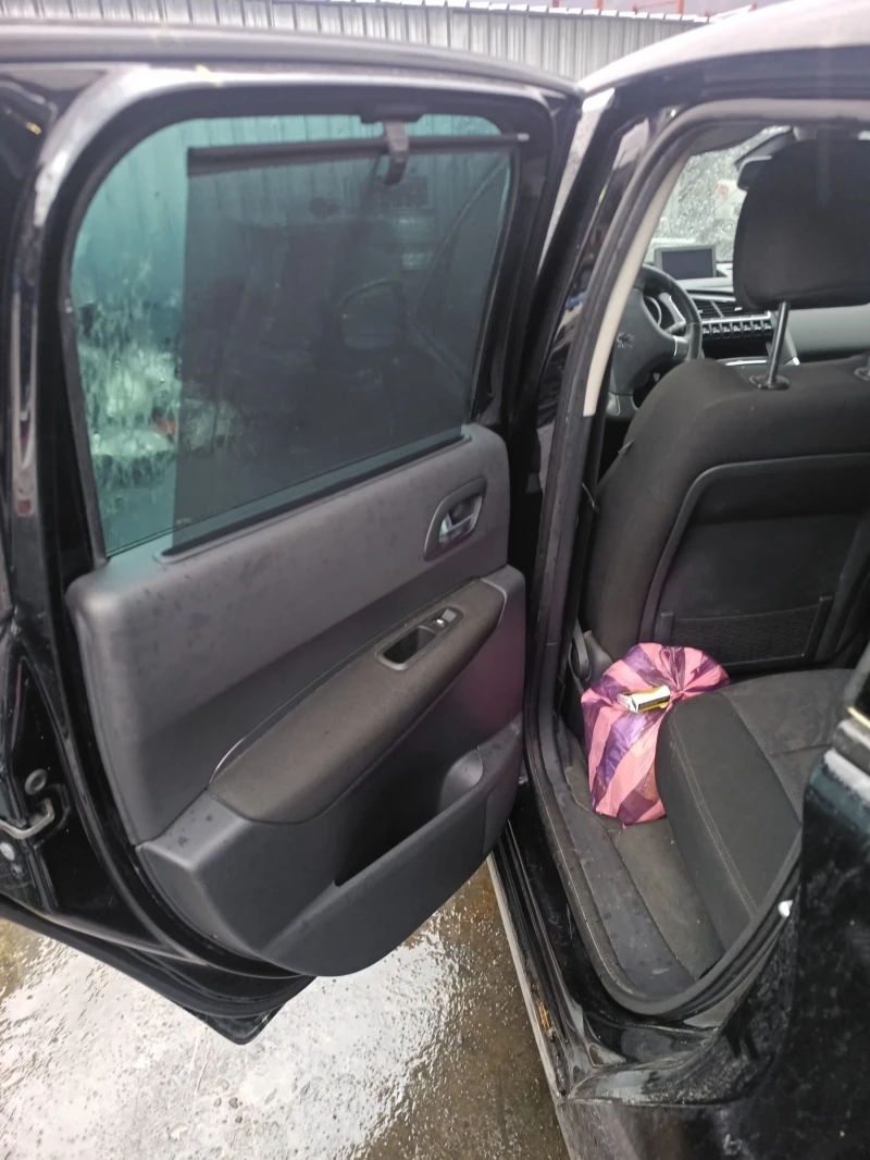 Peugeot 3008 2.0 HDI, снимка 4 - Автомобили и джипове - 53578506