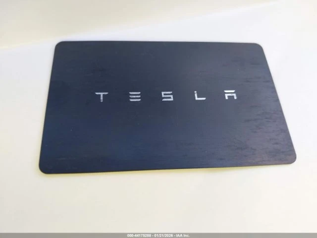 Tesla Model Y * LONG RANGE* DUAL MOTOR* AWD* КОЖА* ПОДГРЕВ* ПАНО, снимка 10 - Автомобили и джипове - 54719373