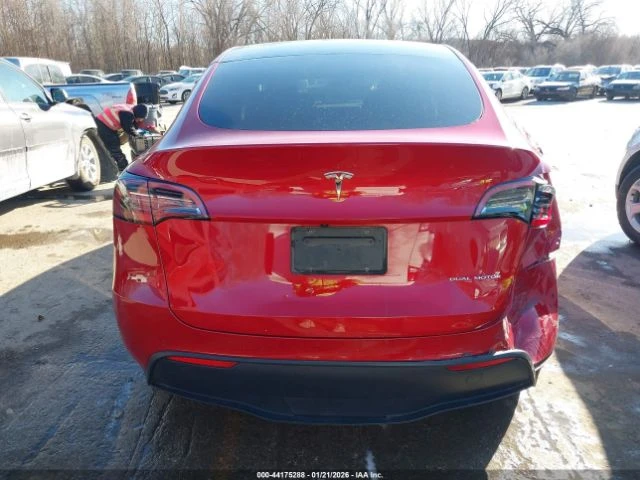 Tesla Model Y * LONG RANGE* DUAL MOTOR* AWD* КОЖА* ПОДГРЕВ* ПАНО, снимка 15 - Автомобили и джипове - 54719373