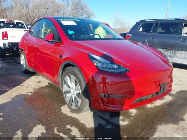 Tesla Model Y * LONG RANGE* DUAL MOTOR* AWD* КОЖА* ПОДГРЕВ* ПАНО