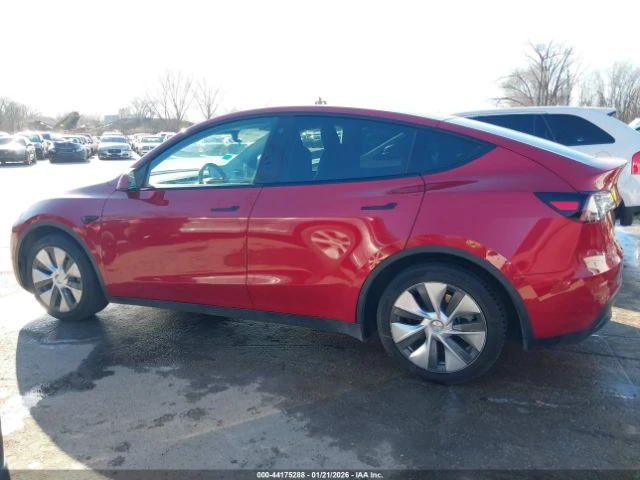 Tesla Model Y * LONG RANGE* DUAL MOTOR* AWD* КОЖА* ПОДГРЕВ* ПАНО, снимка 13 - Автомобили и джипове - 54719373