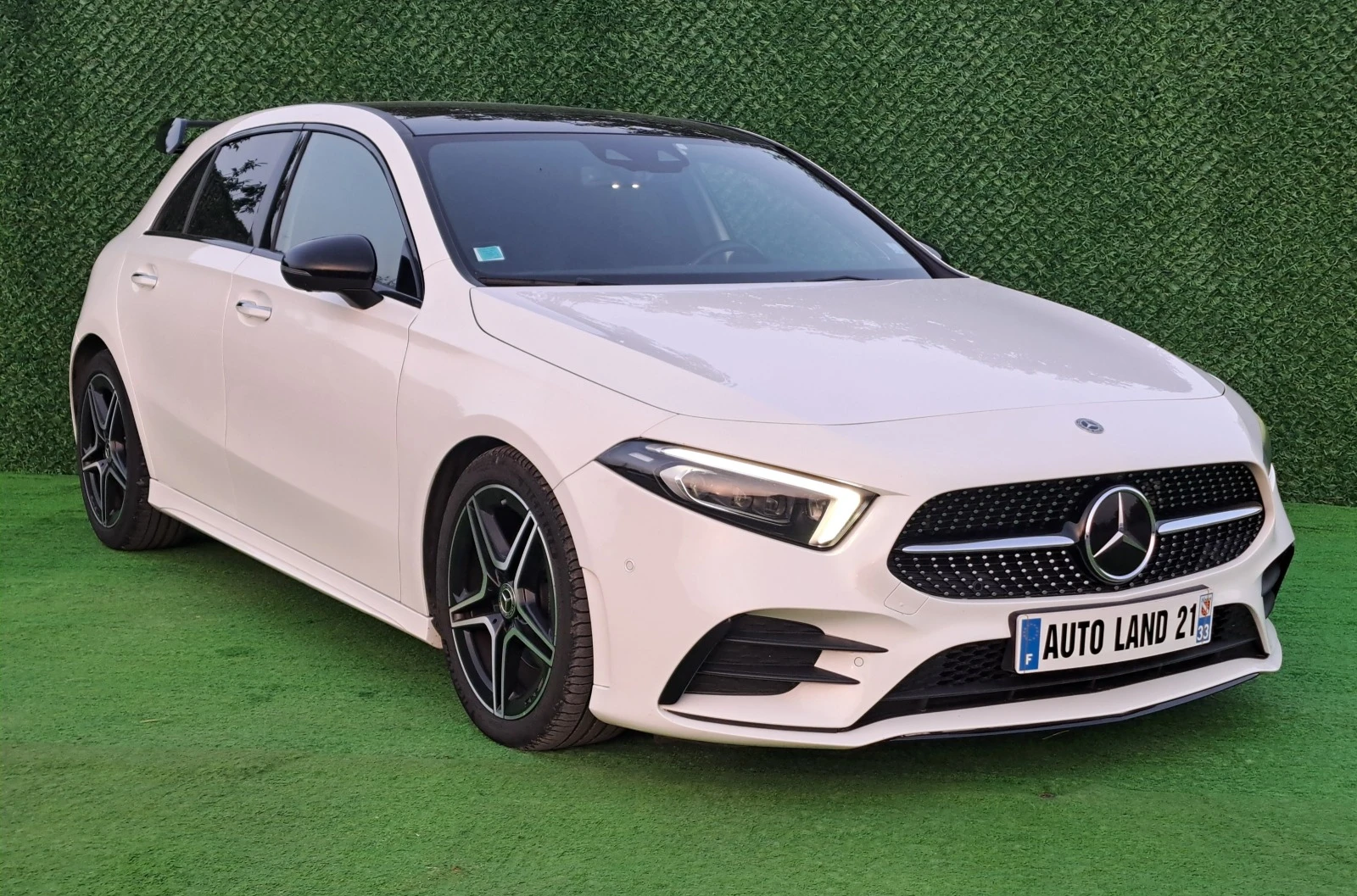 Mercedes-Benz A 200 AMG* PANORAMA* 360 CAM* BURMESTER* ALCANTARA - [1] 