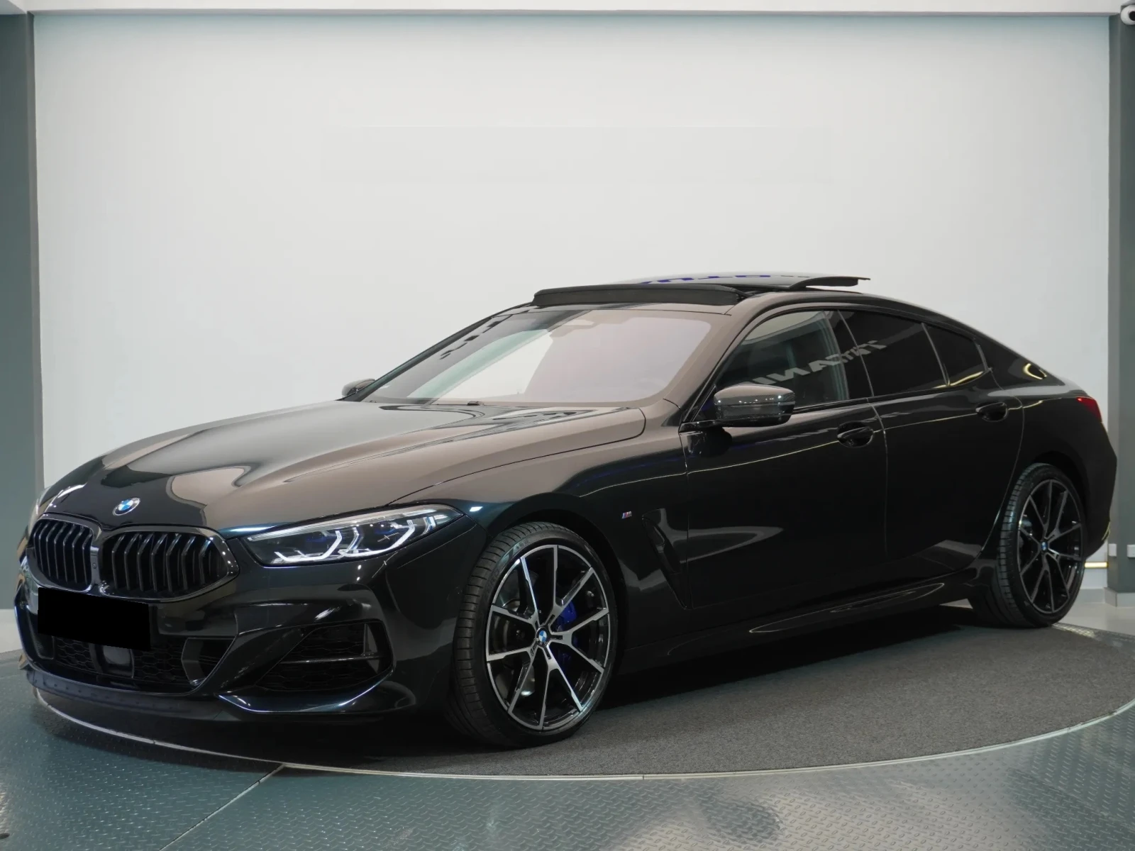 BMW 850 M850i xDrive Cran Coupe  - изображение 2