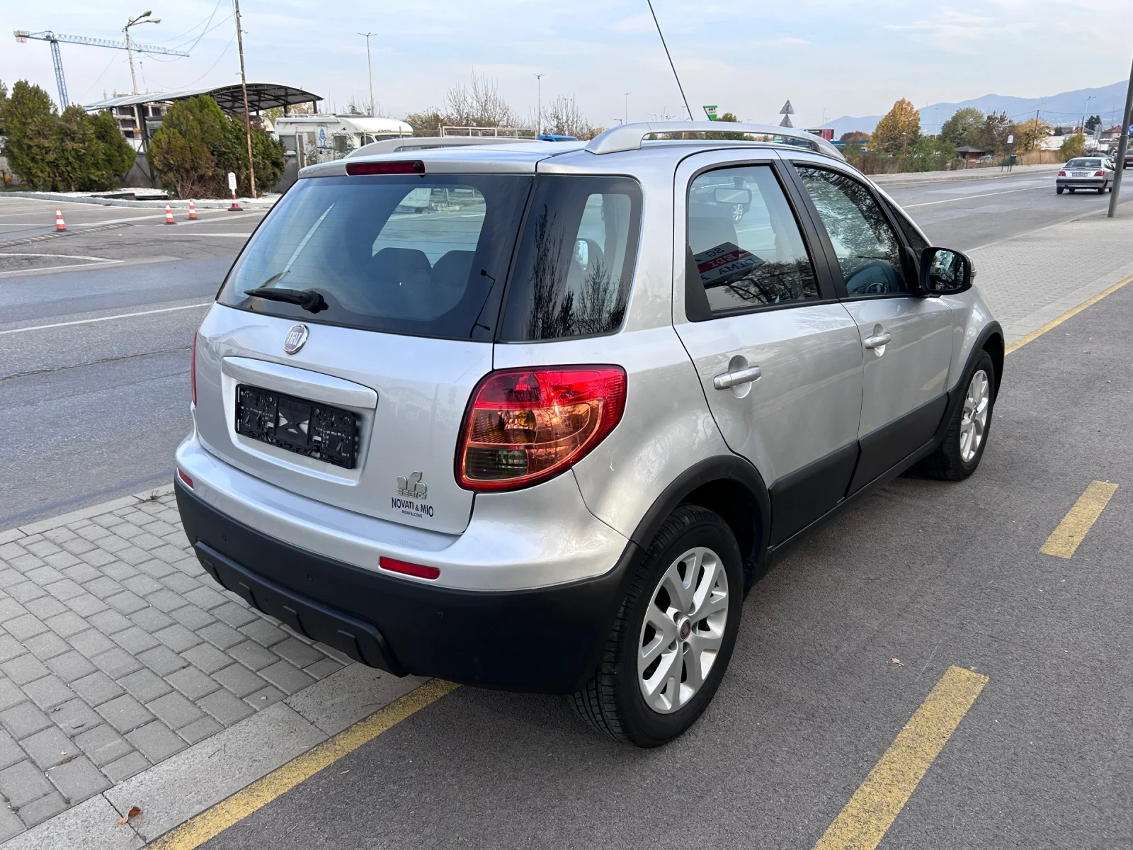 Fiat Sedici 1, 6i ОТЛИЧЕН 115хил.км!!! EURO 5B - изображение 4