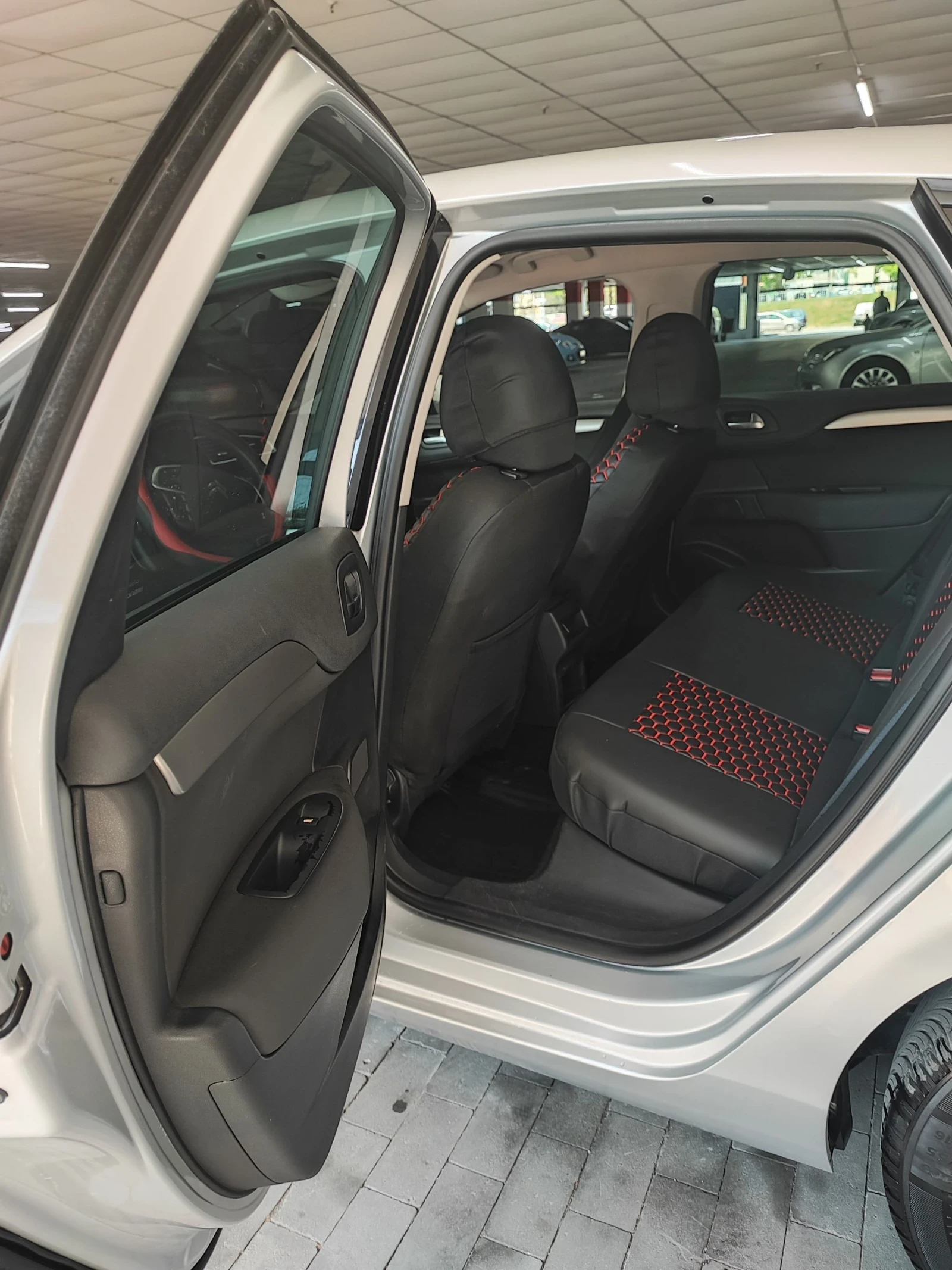 Citroen C4  - изображение 7