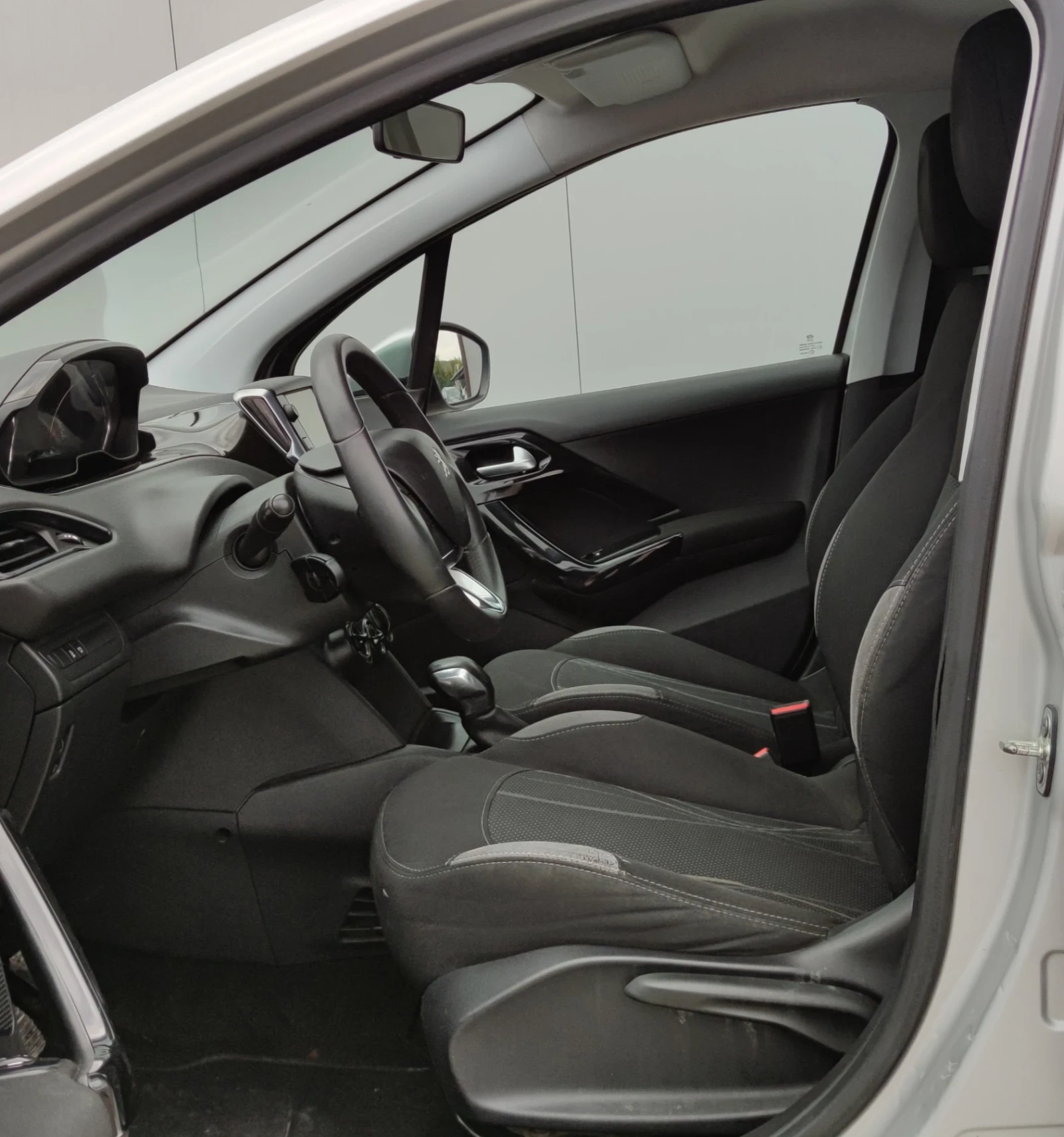 Peugeot 208 1.6HDI* 92�.�*  | Mobile.bg � ����������� 10