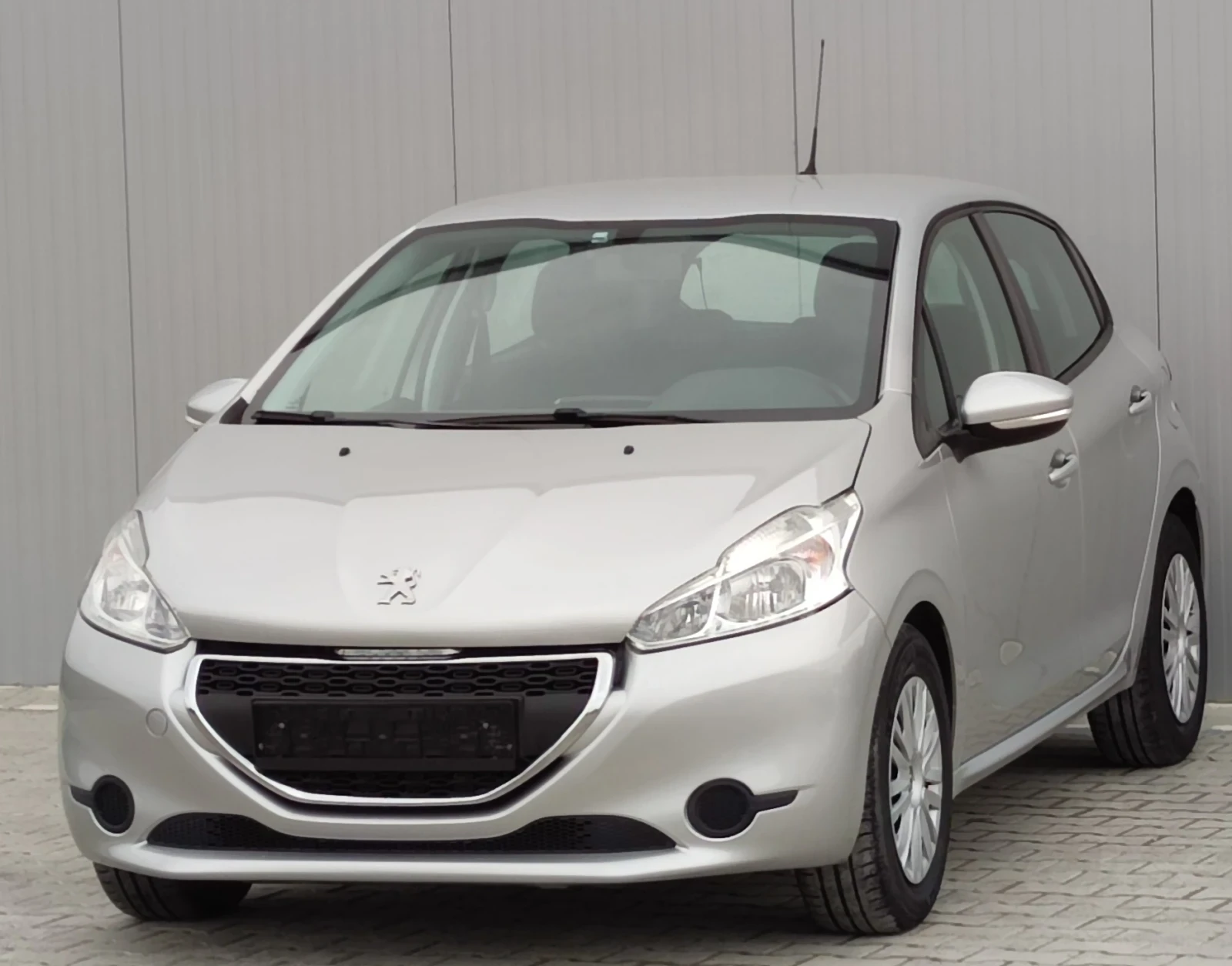 Peugeot 208 1.6HDI* 92�.�*  | Mobile.bg � ����������� 3