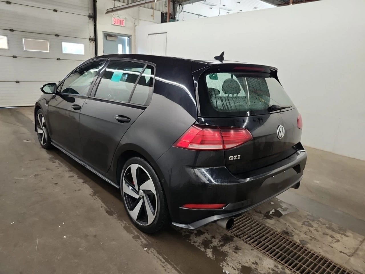 VW Golf *  *    *   *  | Mobile.bg   5