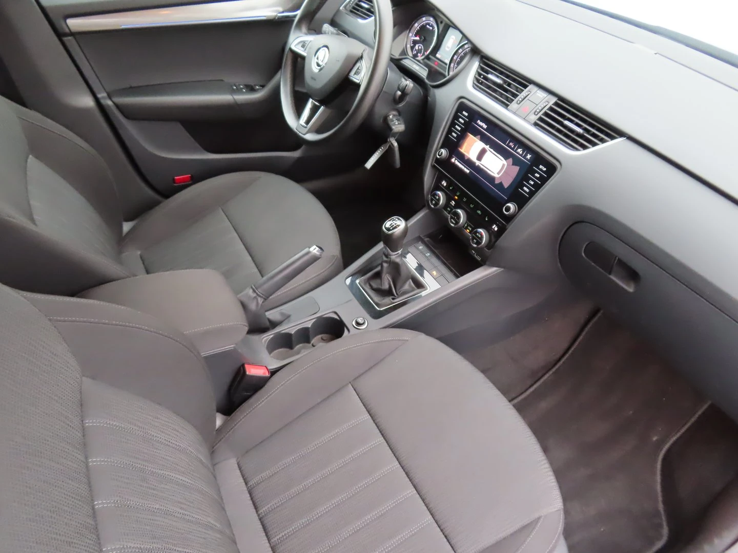 Skoda Octavia Style 1.5 TSI 150KS  MT6 | Mobile.bg � ����������� 6