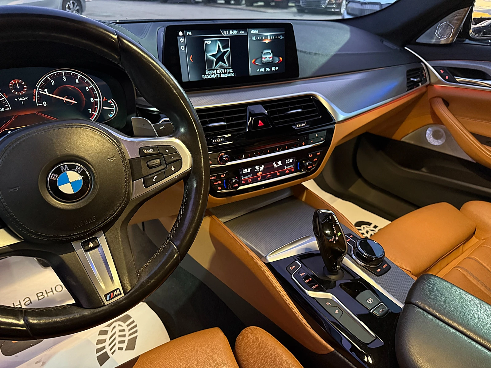 BMW 540 FACE-M5 PAKET-HEAD UP-VAKUM-360KAMERI-4x4-FULL !!! | Mobile.bg � ����������� 12