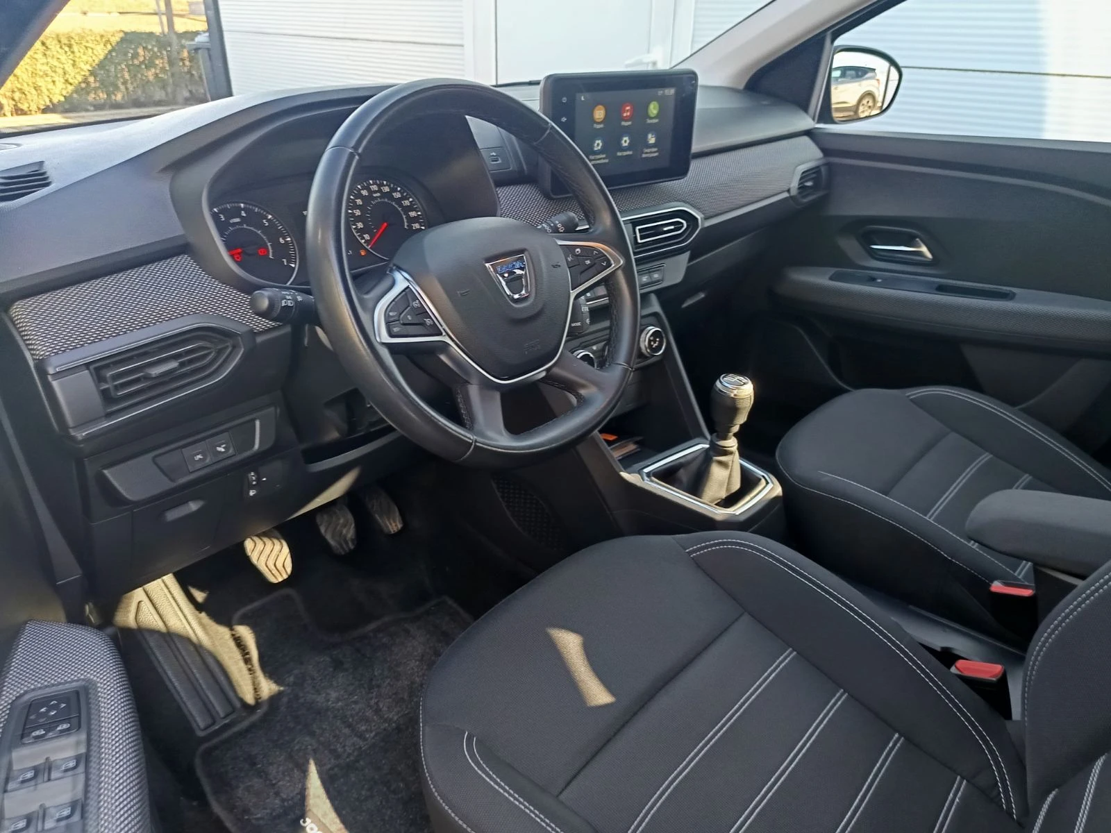 Dacia Jogger 1.0ECO-G 100к.с./ 6+ 1(места), снимка 11 - Автомобили и джипове - 53769728