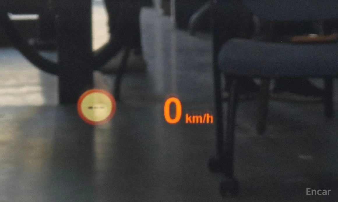 BMW 330 * M-Sport* Дигитално табло* Шибидах* Кожа* Подгрев, снимка 13 - Автомобили и джипове - 53772478