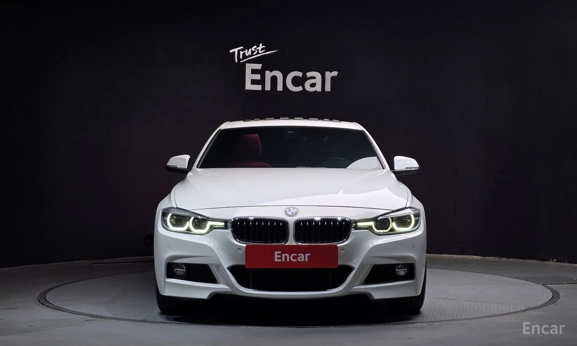 BMW 330 * M-Sport* Дигитално табло* Шибидах* Кожа* Подгрев - изображение 3