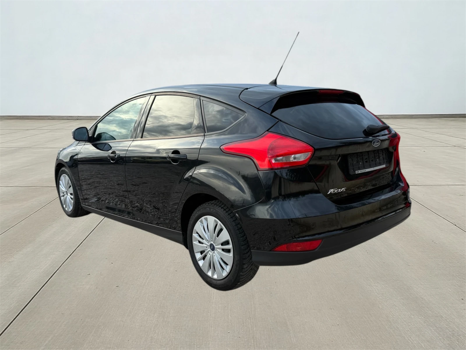 Ford Focus 1.5/Navi/PDC/120ps/Euro6, снимка 4 - Автомобили и джипове - 53838978