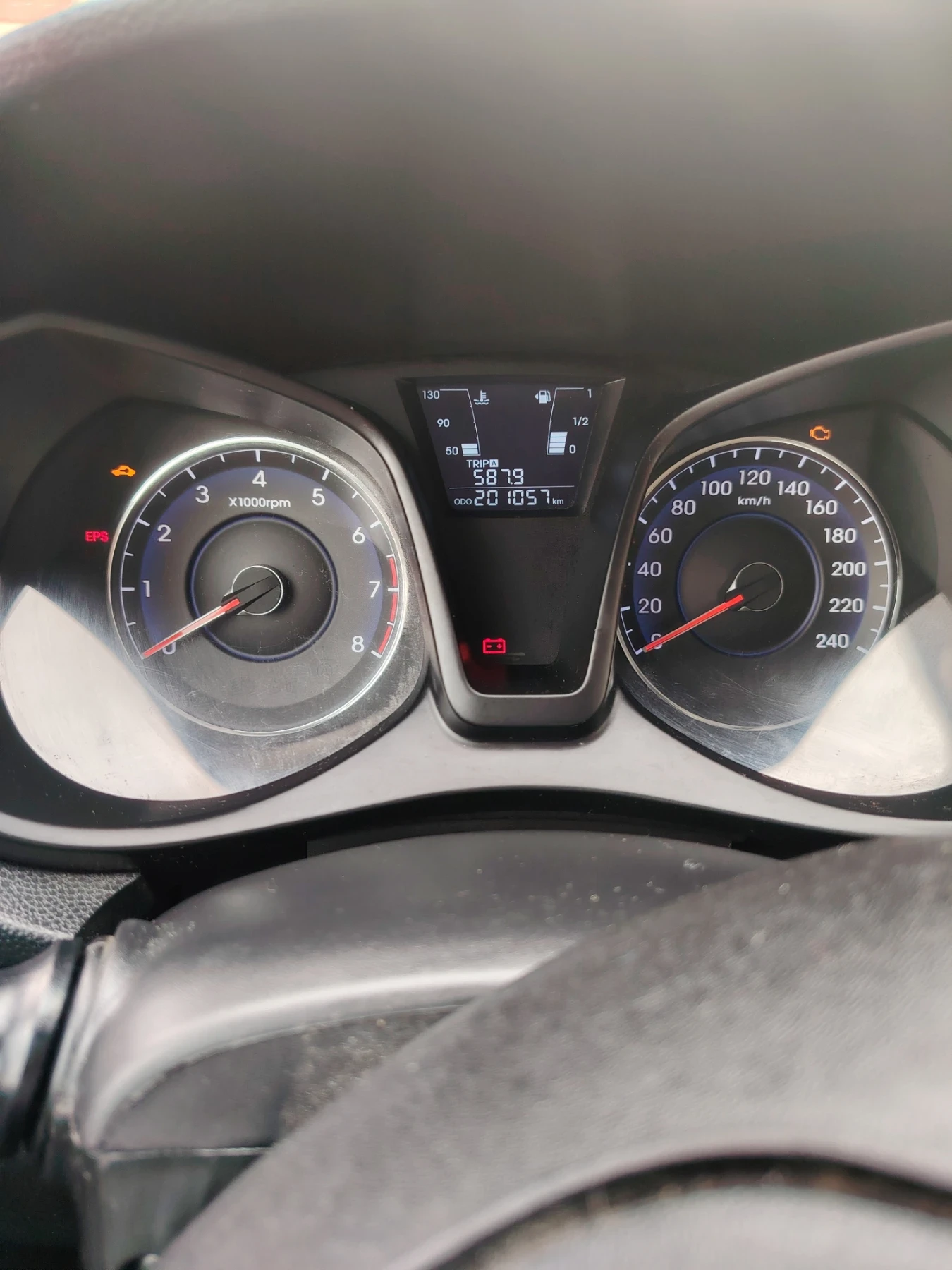 Hyundai Ix20 1, 6 ГАЗ, снимка 10 - Автомобили и джипове - 54346222