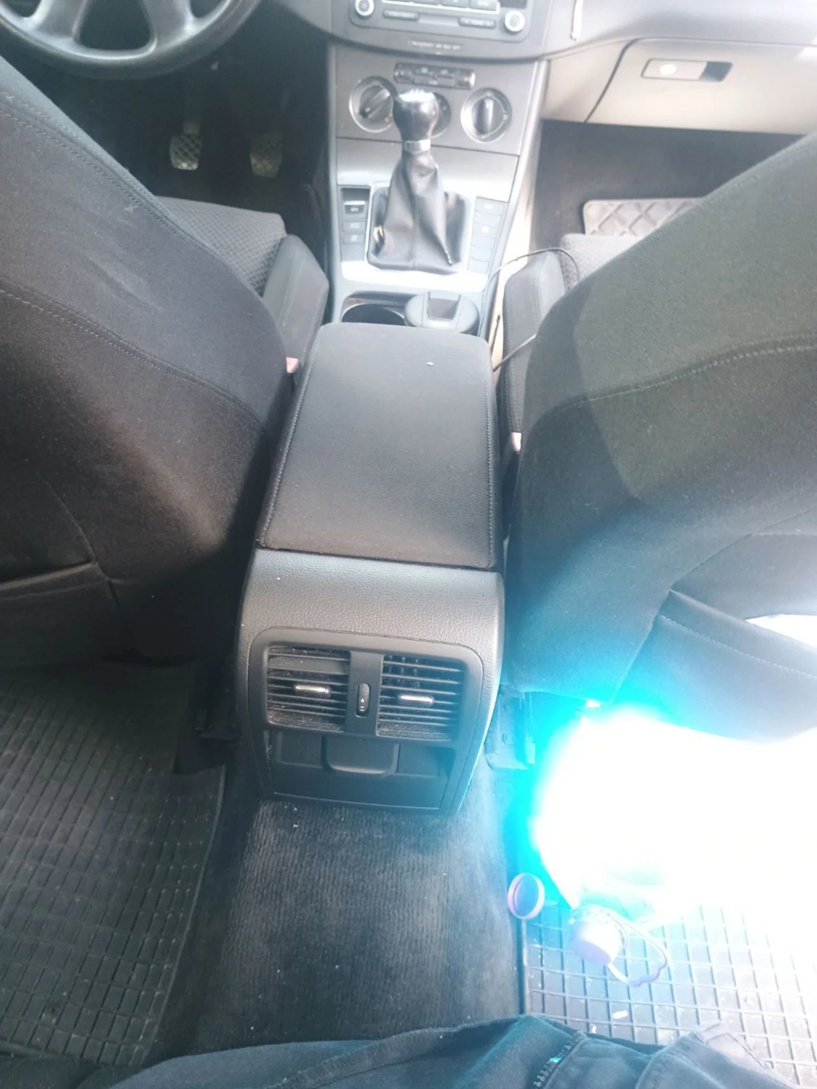 VW Passat, снимка 10 - Автомобили и джипове - 54924342
