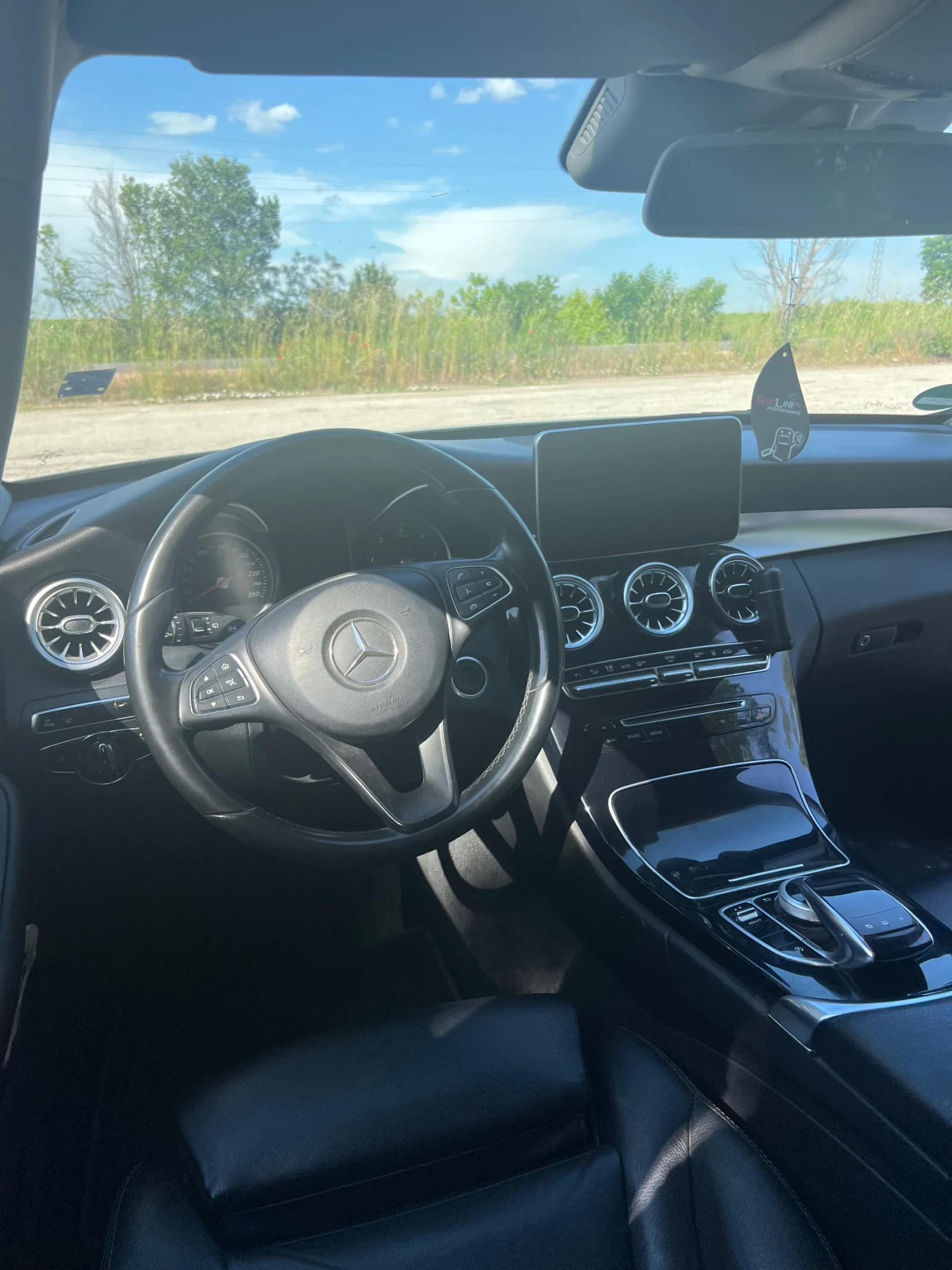 Mercedes-Benz C 250 Head up/Pano/BURMESTER/Distronic, снимка 7 - Автомобили и джипове - 55279990