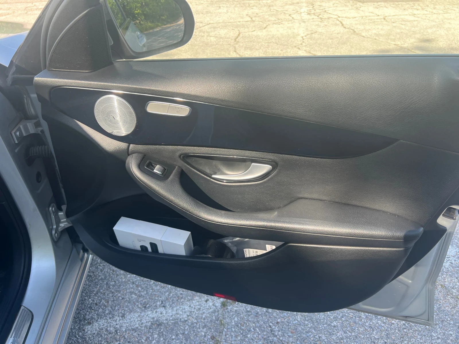 Mercedes-Benz C 250 Head up/Pano/BURMESTER/Distronic, снимка 13 - Автомобили и джипове - 55279990