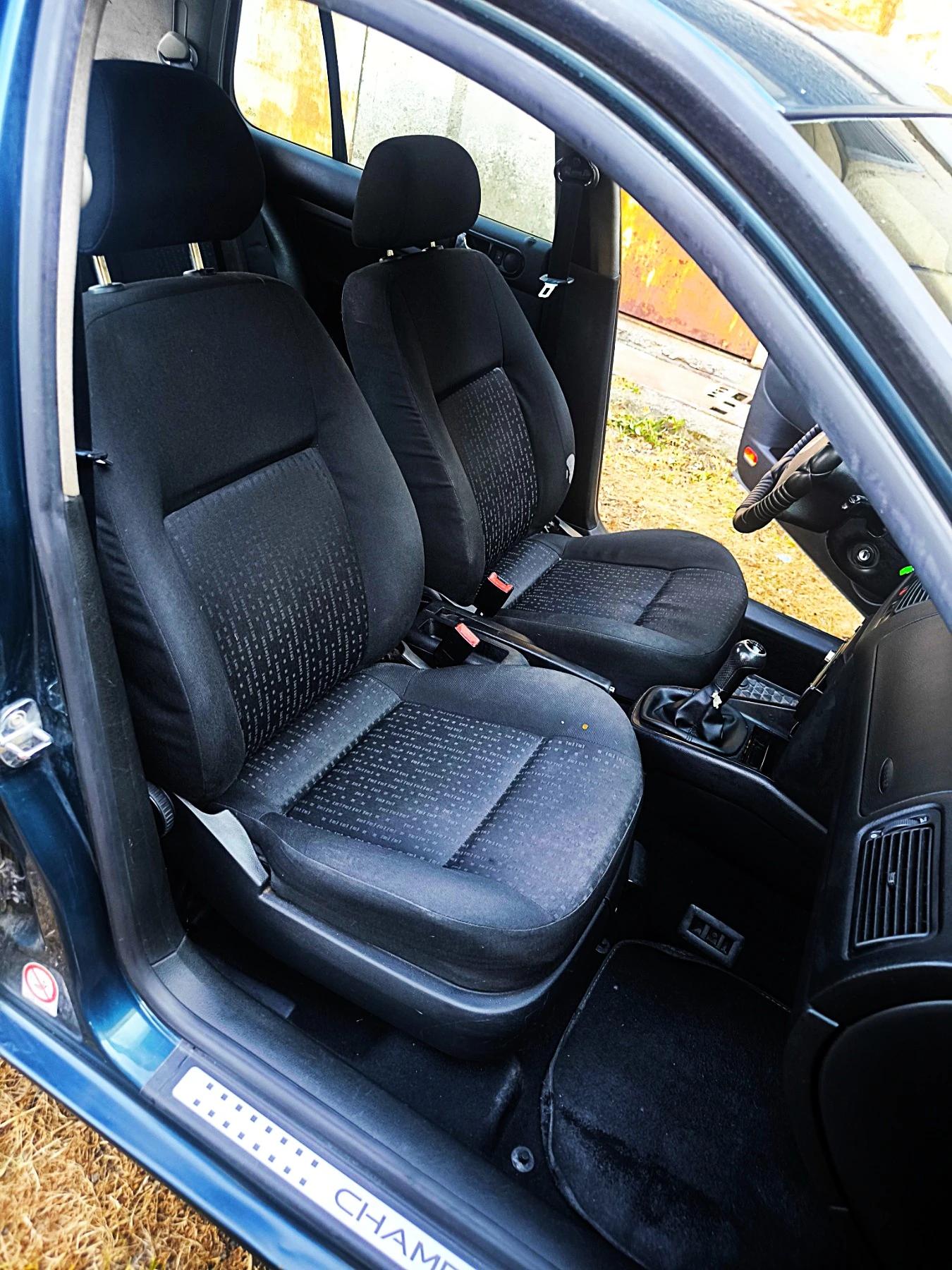 VW Golf 1.9TDI 101HP KLIMA , снимка 11 - Автомобили и джипове - 55398098
