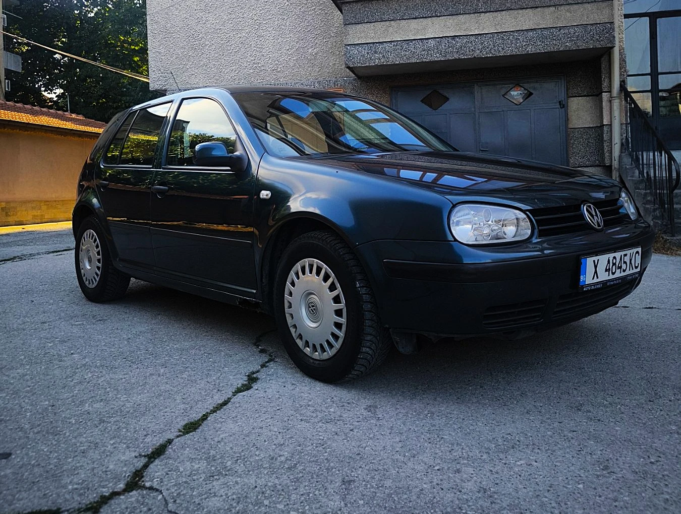 VW Golf 1.9TDI 101HP KLIMA , снимка 4 - Автомобили и джипове - 55398098