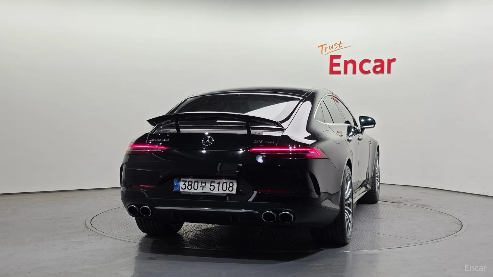 Mercedes-Benz AMG GT 43* 4MATIC* 360* HEAD UP* BURMASTER* ОБДУХВАНЕ* LA, снимка 4 - Автомобили и джипове - 55422926