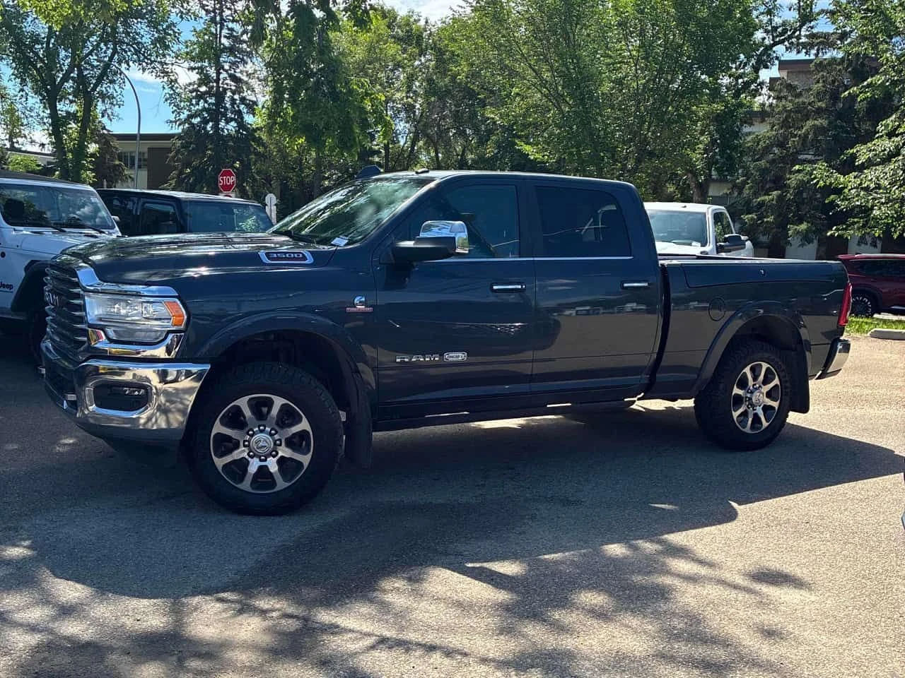 Dodge RAM 3500 Laramie Longhorn| | 360| | ОБДУХ| | ПАНО| | HUD, снимка 2 - Автомобили и джипове - 55571460