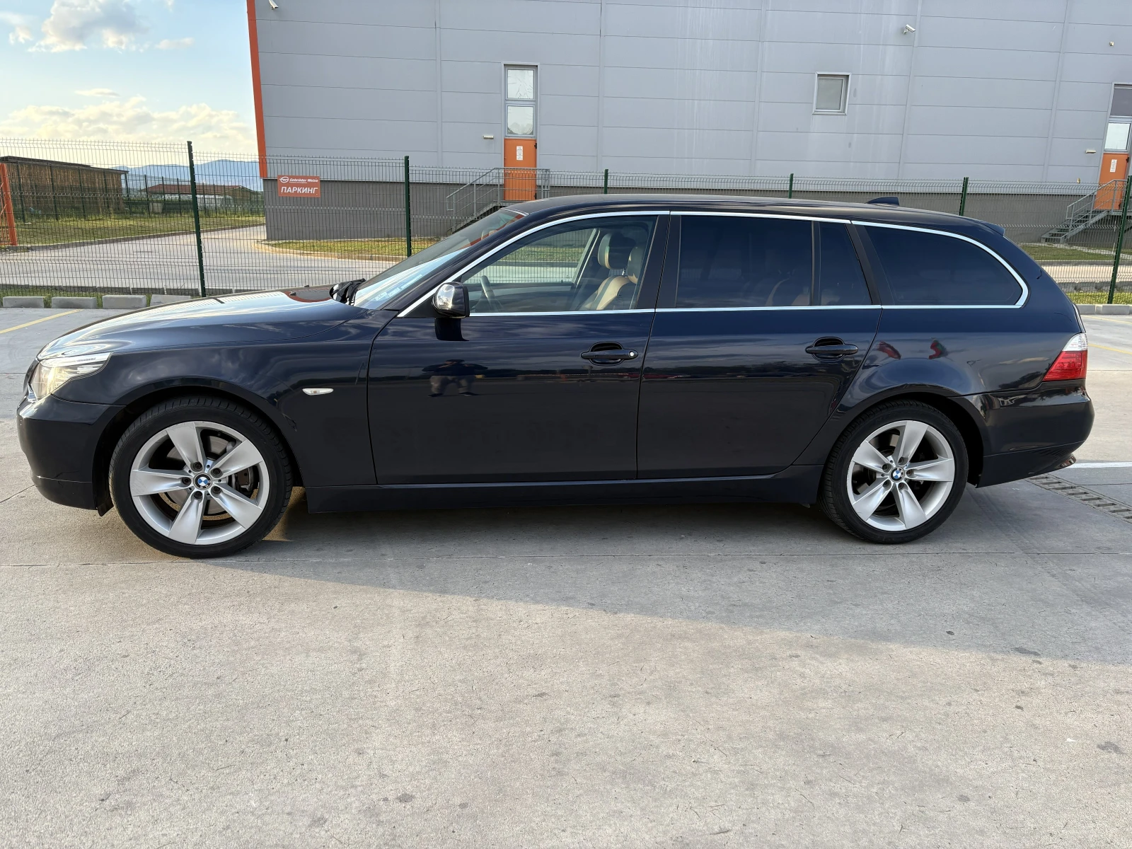 BMW 530 xD, снимка 4 - Автомобили и джипове - 55624767