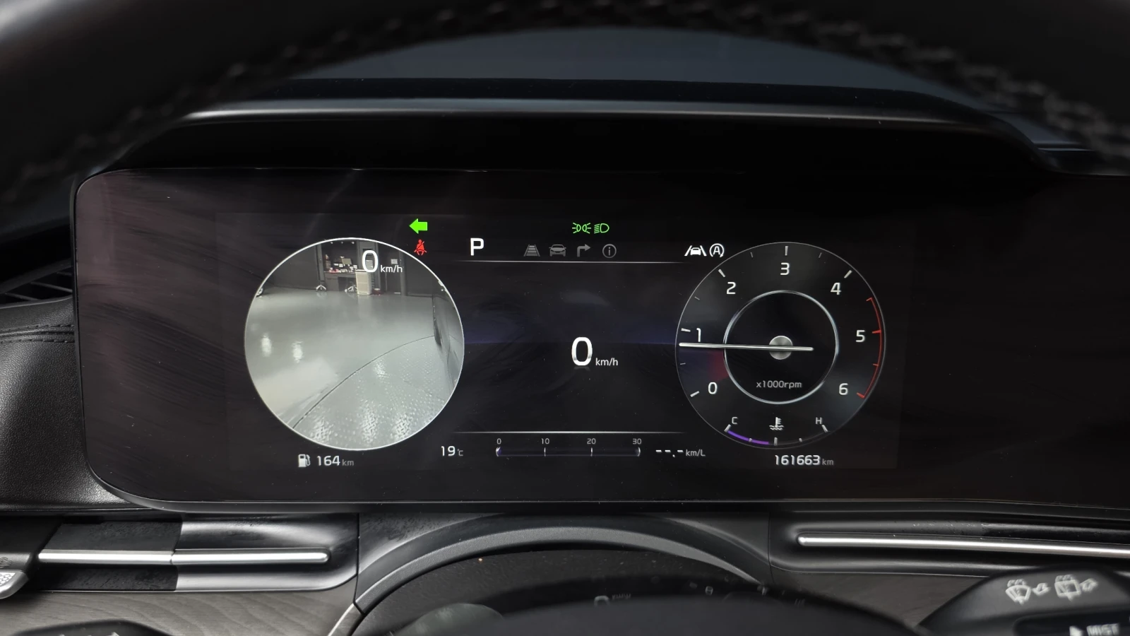 Kia Carnival 7-Seater Signature autogeorge.com, снимка 12 - Автомобили и джипове - 55708033