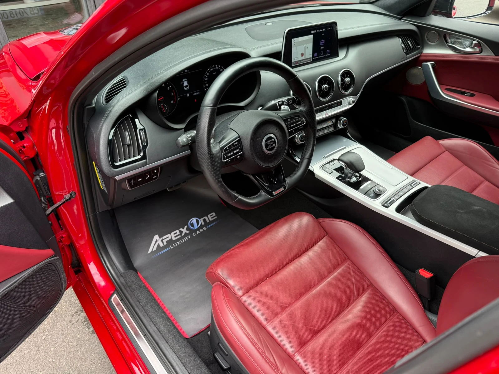 Kia Stinger 3.3i GT Turbo/4x4/LEXICON/HEADUP, снимка 9 - Автомобили и джипове - 56213439