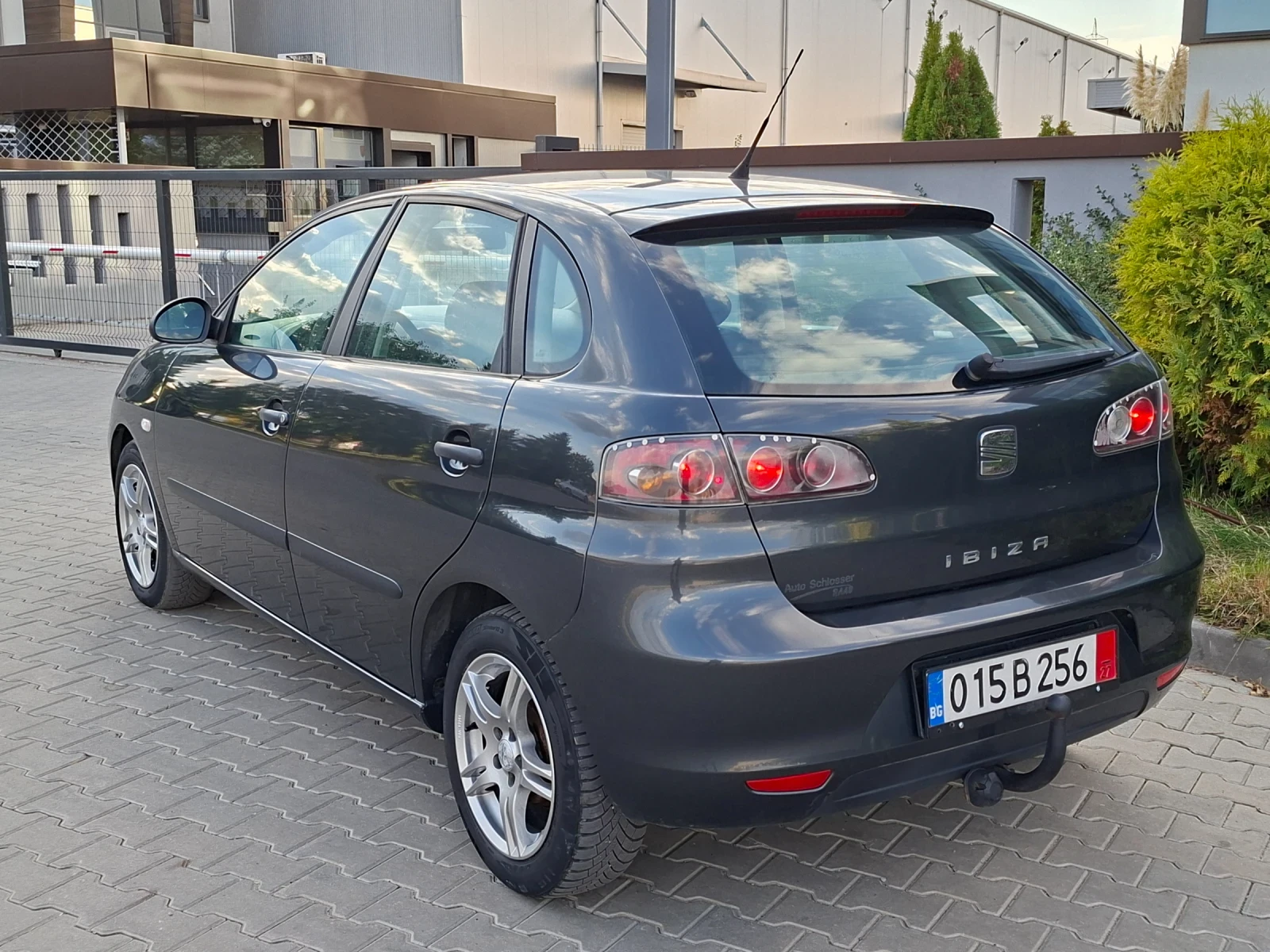 Seat Ibiza 1.2i* (64��)* FR* FACELIFT* ��� ����*  | Mobile.bg � ����������� 8