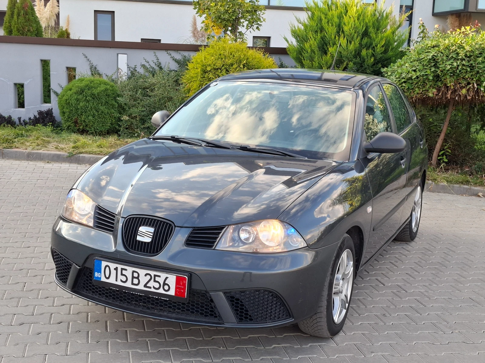 Seat Ibiza 1.2i* (64��)* FR* FACELIFT* ��� ����*  | Mobile.bg � ����������� 2