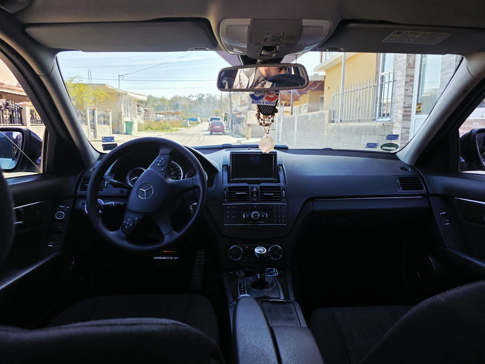 Mercedes-Benz C 180, снимка 6 - Автомобили и джипове - 56448815