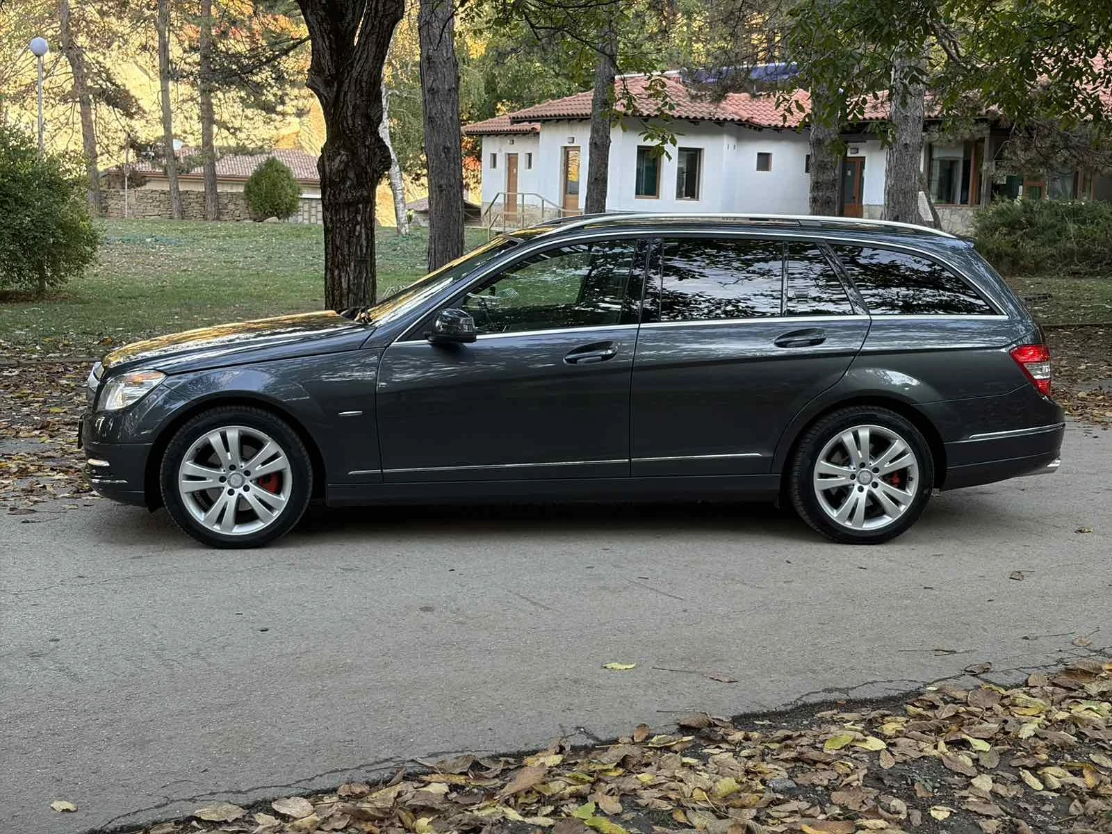 Mercedes-Benz C 220 | Mobile.bg � ����������� 4