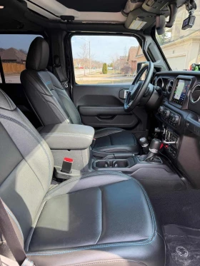 Jeep Wrangler 4xe Rubicon * ПОДГРЕВ / КОЖА / НАВИГАЦИЯ , снимка 9