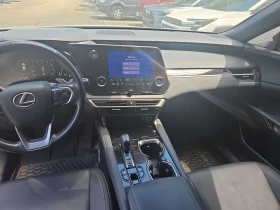 Lexus RX 350 /ОБДУХВАНЕ/DISTRONIC/CARFAX/АВТОКРЕДИТ, снимка 9