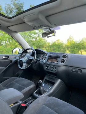 VW Tiguan 2.0TDI* НАВИ* ПАНОРАМА, снимка 11