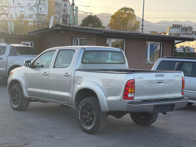 Toyota Hilux 3.0D-4D 4x4, снимка 4 - Автомобили и джипове - 47758325