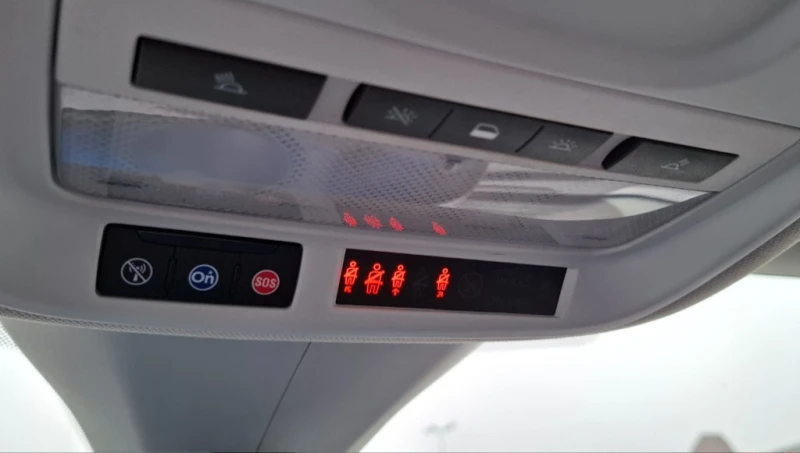 Opel Grandland X, снимка 13 - Автомобили и джипове - 52340327