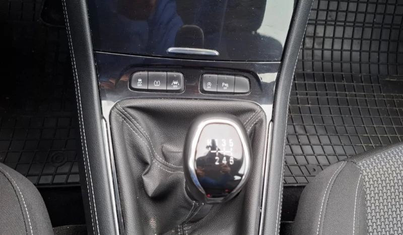Opel Grandland X, снимка 12 - Автомобили и джипове - 52340327