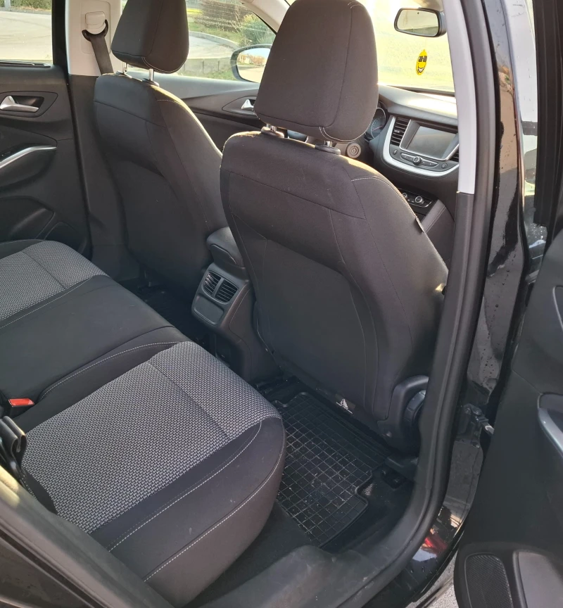 Opel Grandland X, снимка 9 - Автомобили и джипове - 52340327