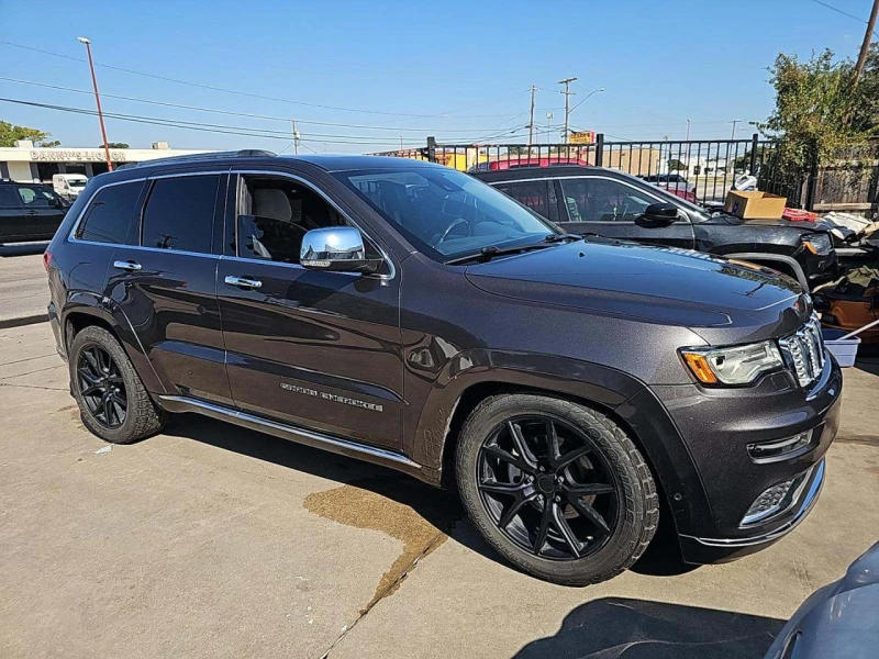 Jeep Grand cherokee Distronic* Обдух* Пано* Harman Kardon* Фул екстри, снимка 4 - Автомобили и джипове - 52317820