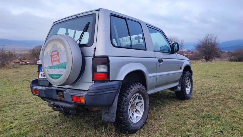 Mitsubishi Pajero 2.5  TDI, снимка 4 - Автомобили и джипове - 52679643