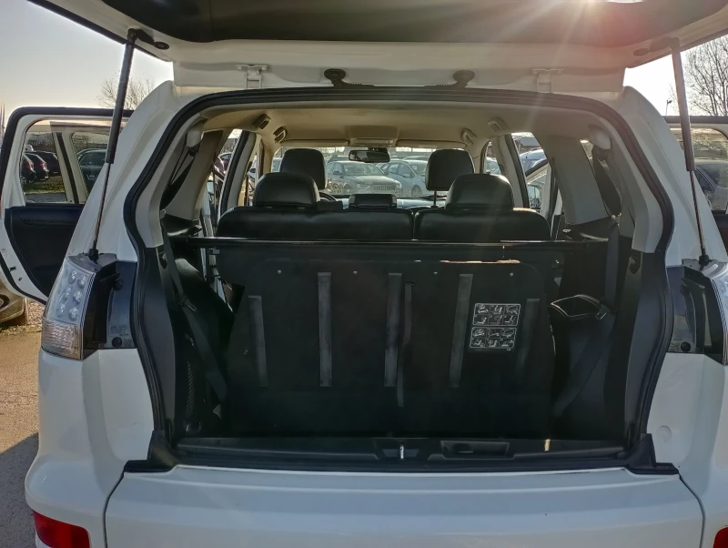 Mitsubishi Outlander 2.2, 156кс, 7 места, 4х4 , снимка 9 - Автомобили и джипове - 52774192