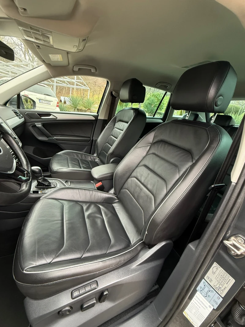 VW Tiguan 2.0 TDI 4 motion Avtomat, снимка 12 - Автомобили и джипове - 52790395