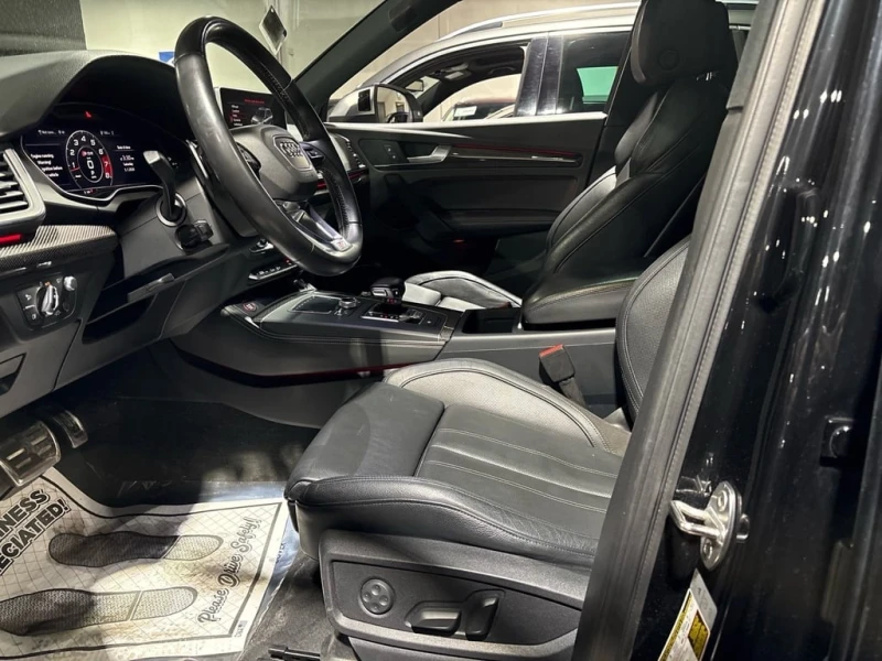 Audi SQ5 3.0 TFSI quattro Technik tiptronic  CARFAX, снимка 10 - Автомобили и джипове - 52991964