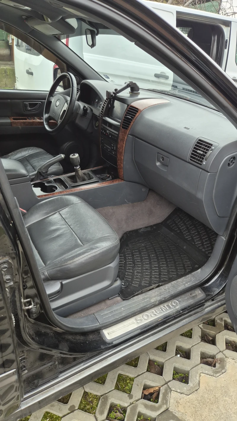 Kia Sorento, снимка 11 - Автомобили и джипове - 53301844