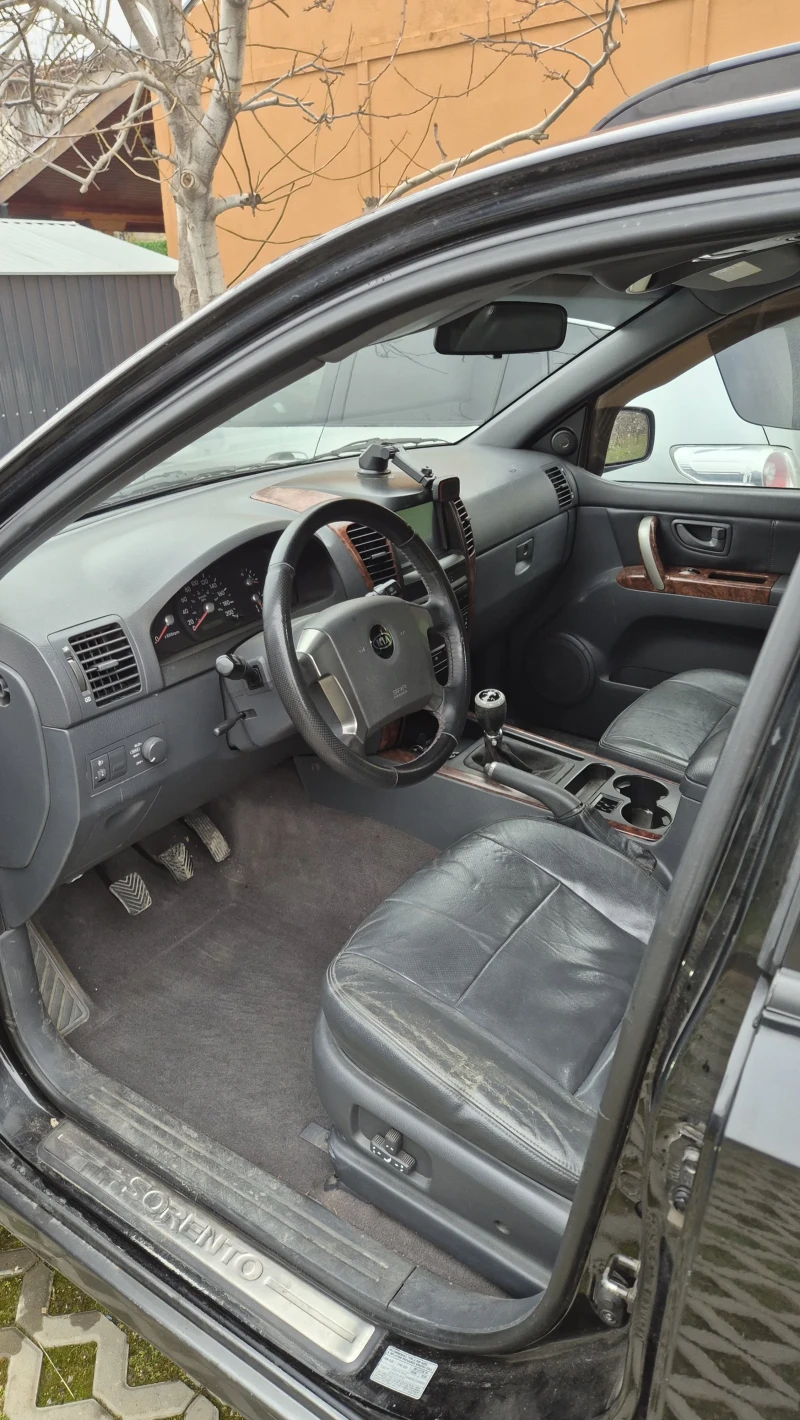 Kia Sorento, снимка 8 - Автомобили и джипове - 53301844